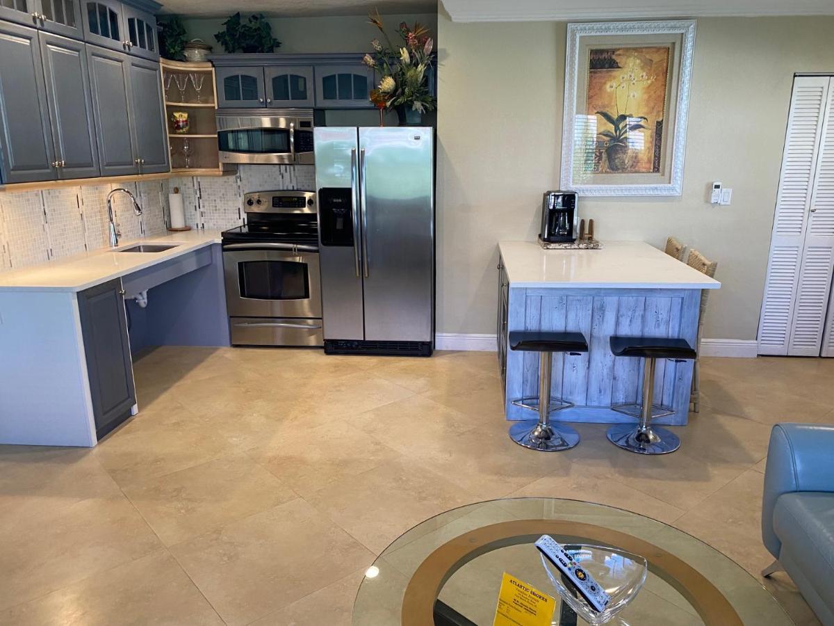 Atlantic Shores Vacation Villas Palm Beach Shores Buitenkant foto
